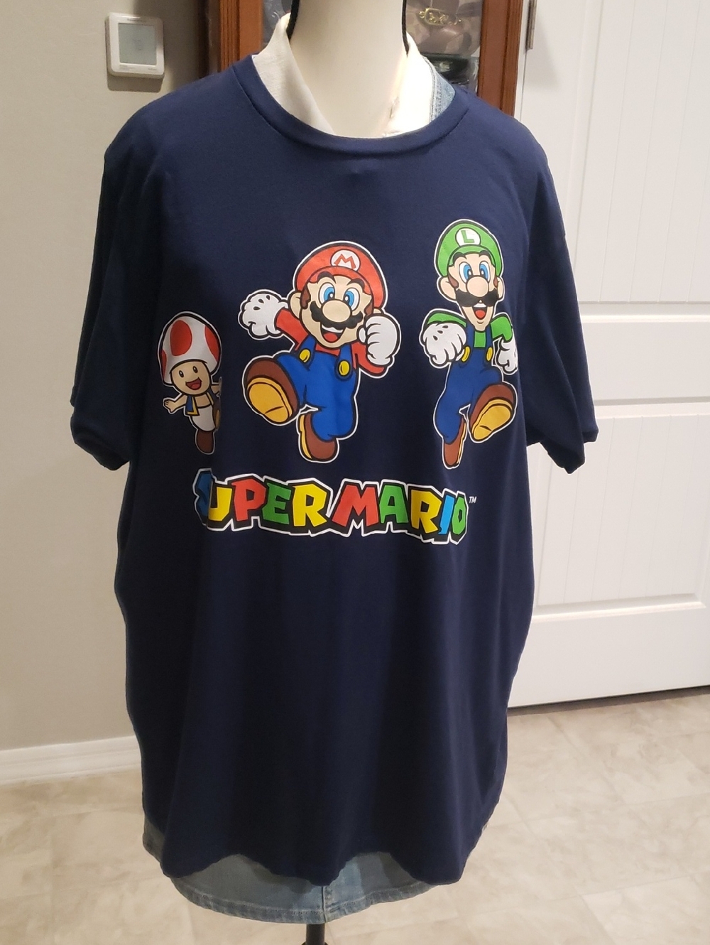 Nintendo Navy Super Mario White Logo Tee Size XL